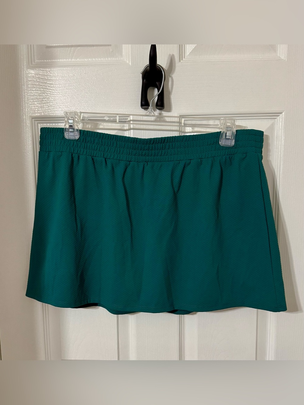 Women’s Athletic Works Teal Elastic-Waist Skort with inside pocket XL
